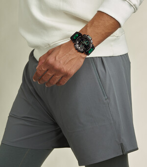 Часы Casio G-SHOCK G-SQUAD GBA-900SM-1A3ER