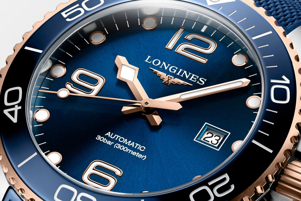 Часы Longines HydroConquest L3.782.3.98.9