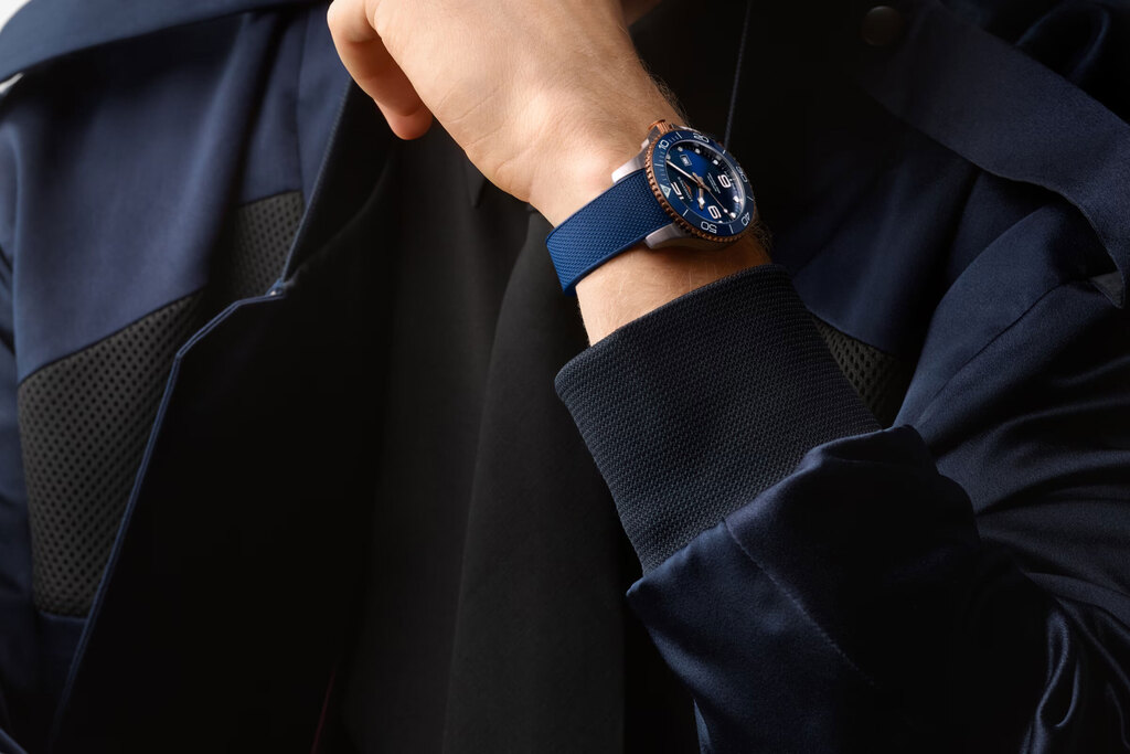 Часы Longines HydroConquest L3.782.3.98.9